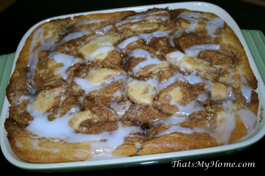 cinnamon-roll-cake