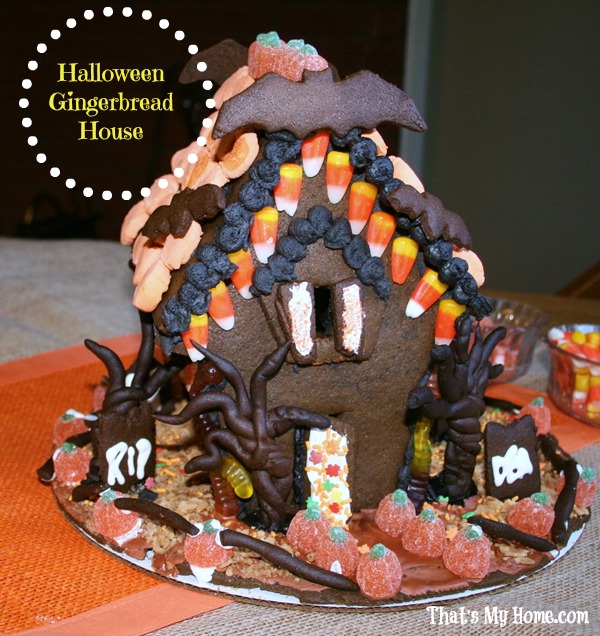 Gingerbread House Kits (Pack of 2) Halloween Crafts