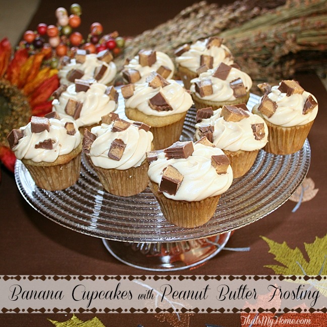 banana peanut butter cupcakes from recipesfoodandcooking.com