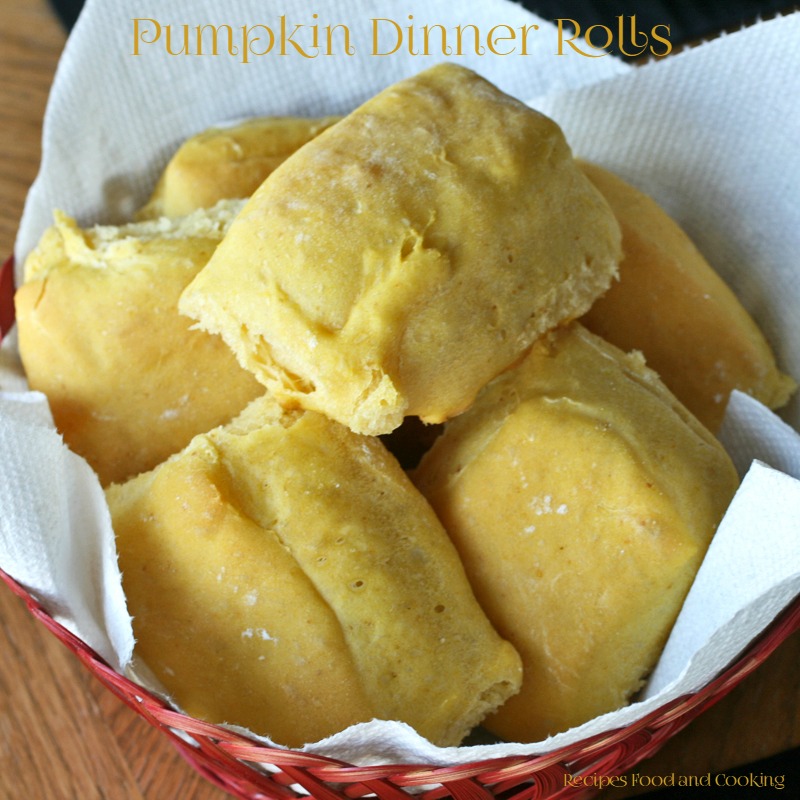 Pumpkin Dinner Rolls