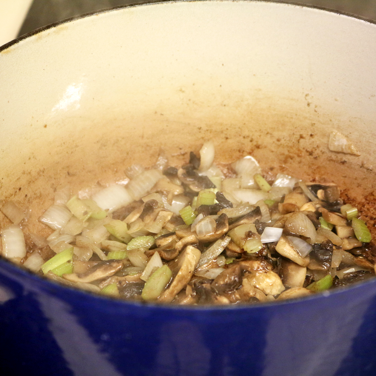 Chicken with Brown Rice and Mushrooms