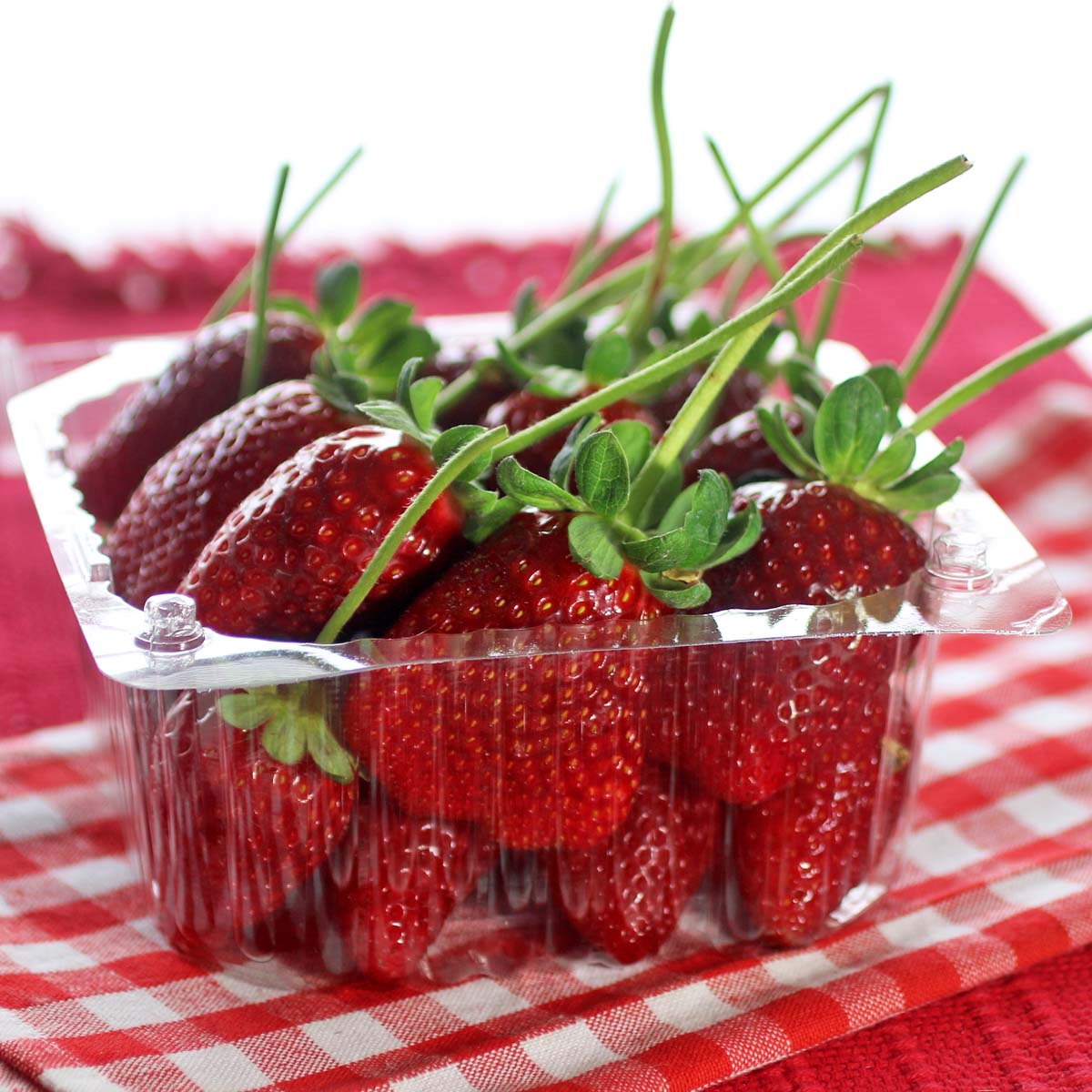 flat of strawberries from golden ridge farm