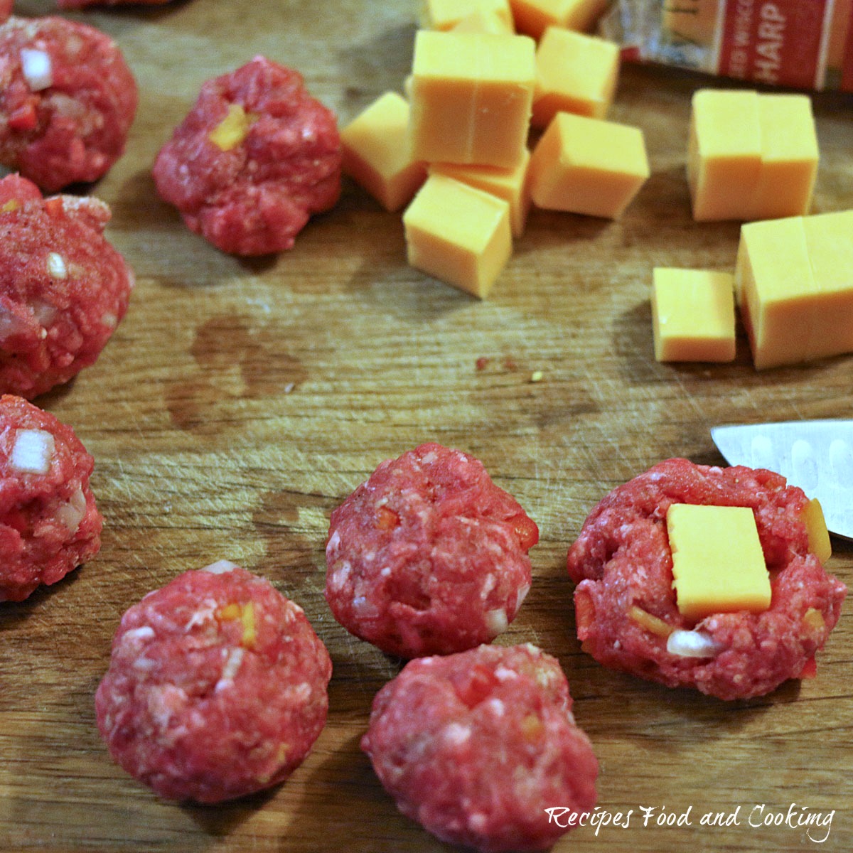 cheese-stuffed-meatballs-3f