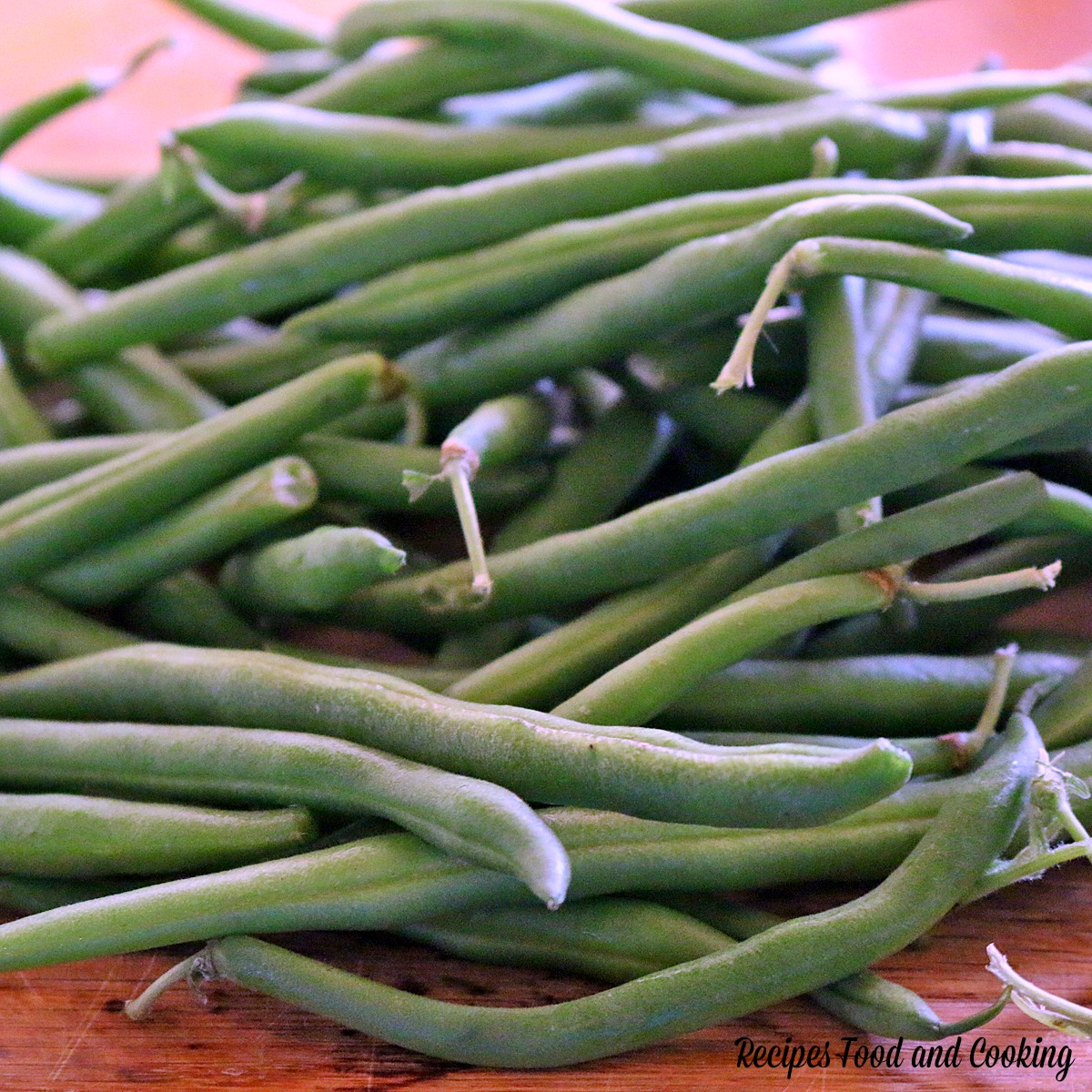 Green Beans with Orange Sauce and Roasted Almonds