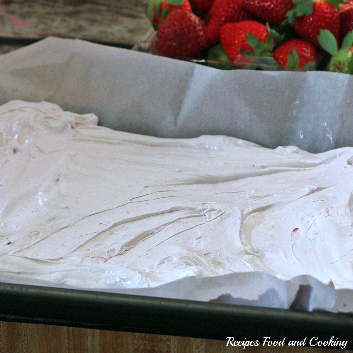 Strawberry Marshmallows with Dehydrated Strawberries